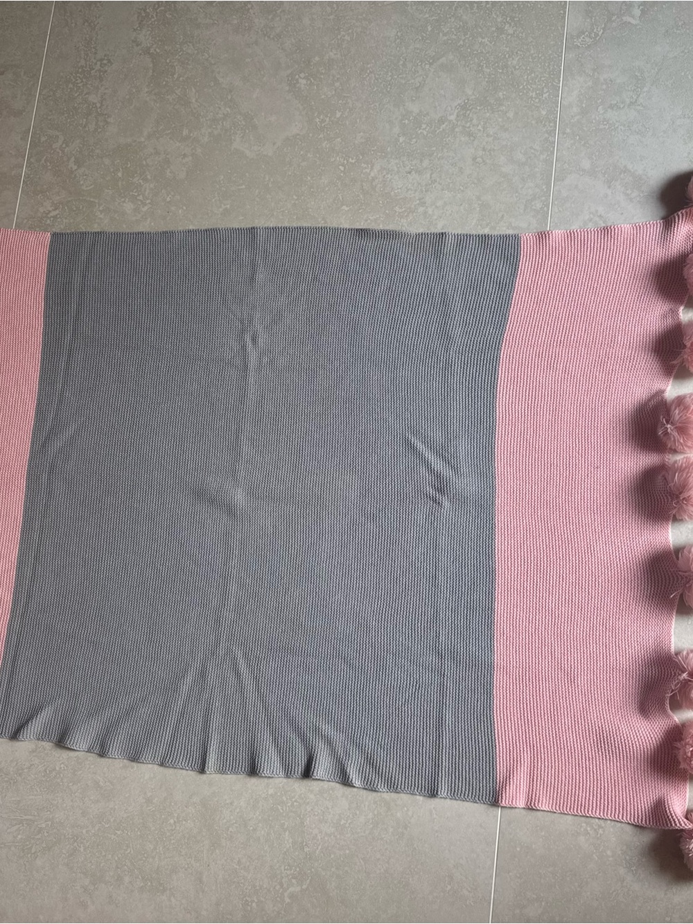 The Gifted Baby NY Knit Pom Pom Baby Blanket